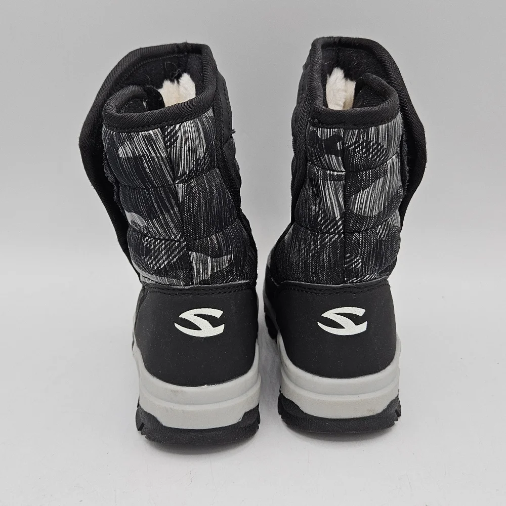Hobibear kids boots size 9 ( 7